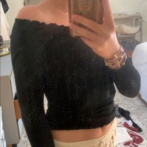 off the shoulder long sleeve tee